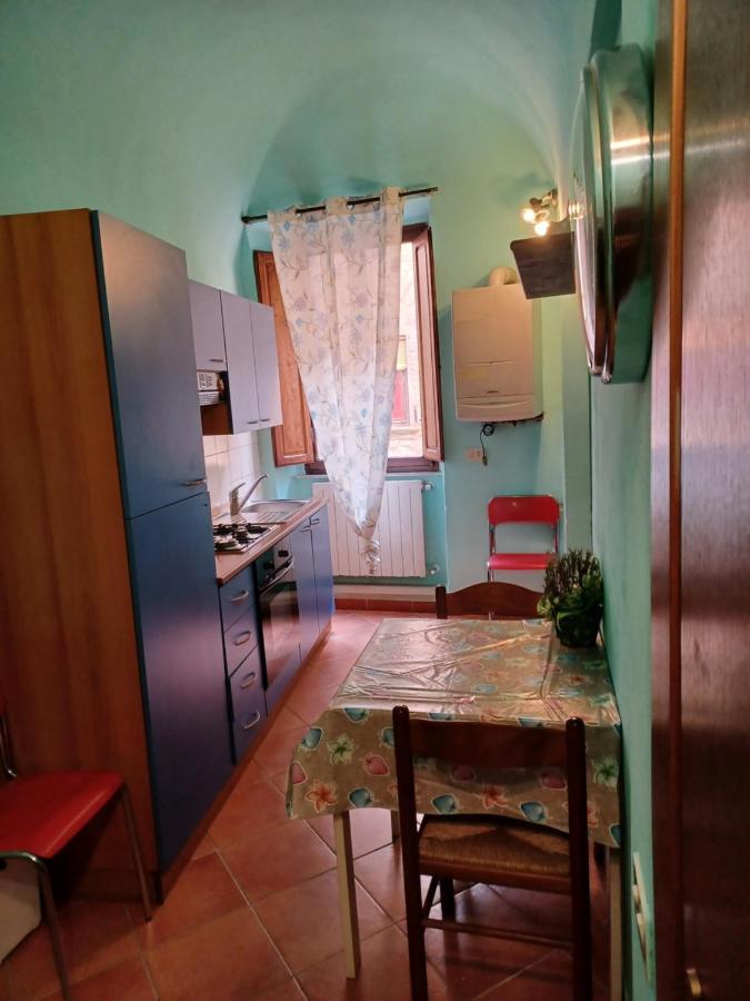 Via Delle Prigioni,17 Apartment Volterra Exterior photo